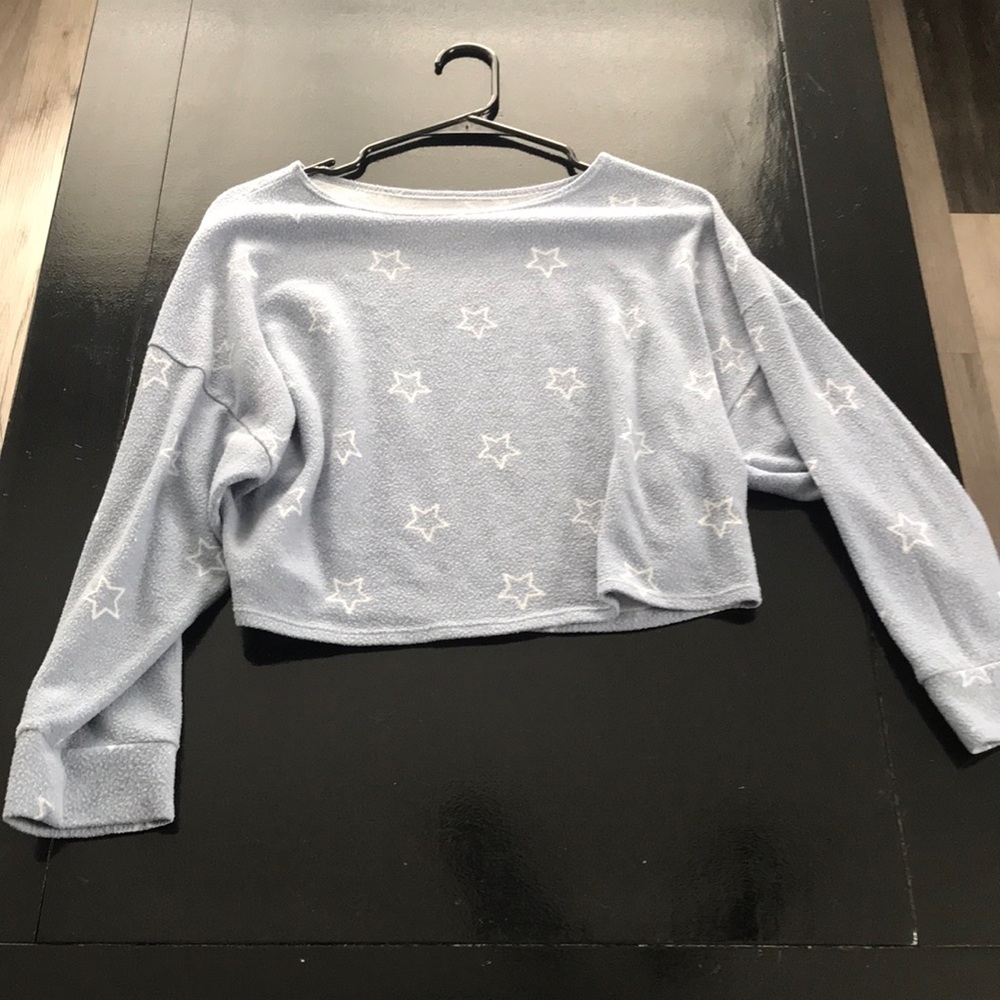 Cropped Light Blue Star-Print Women's Sweatshirt